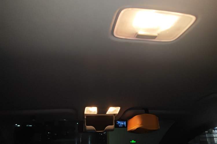 Used Hyundai Elantra (5th Generation / Langdong) 2016 1.6L Automatic Smart Version
