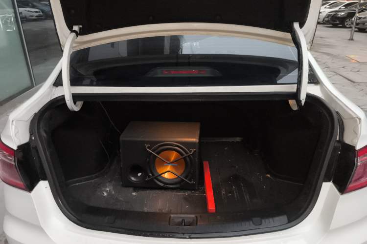 Used Changan Eado DT 2018 1.6L Manual Comfort Model