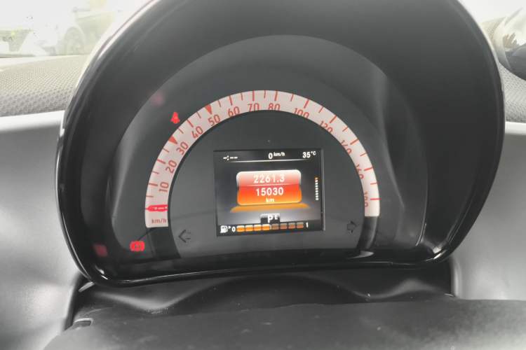 Used smart fortwo 2018 0.9T 66kW Hardtop Pioneer Edition China V Emission Standard