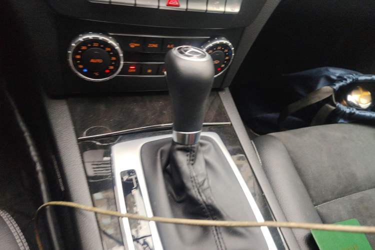 Used Mercedes-Benz C-Class 2013 C 260 Fashion Edition Grand Edition Gear Lever