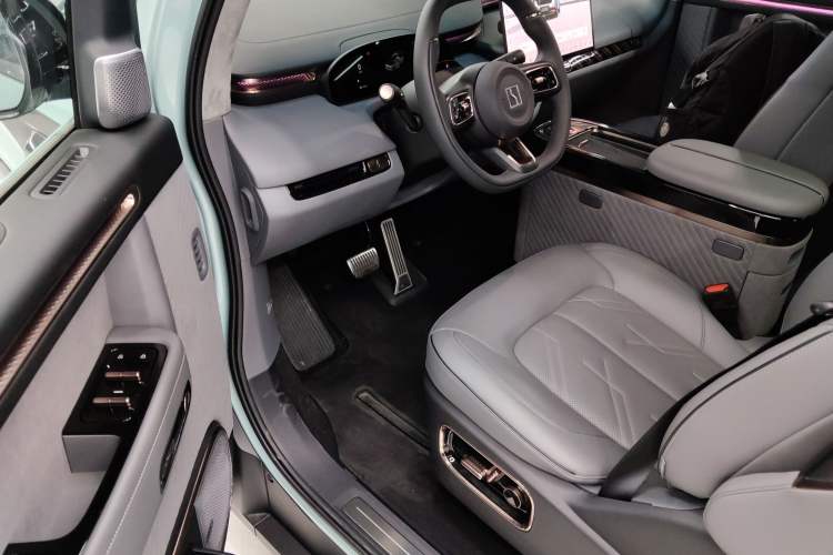 Used Zeekr MIX 2025 Intelligent Driving Version Driver Seat