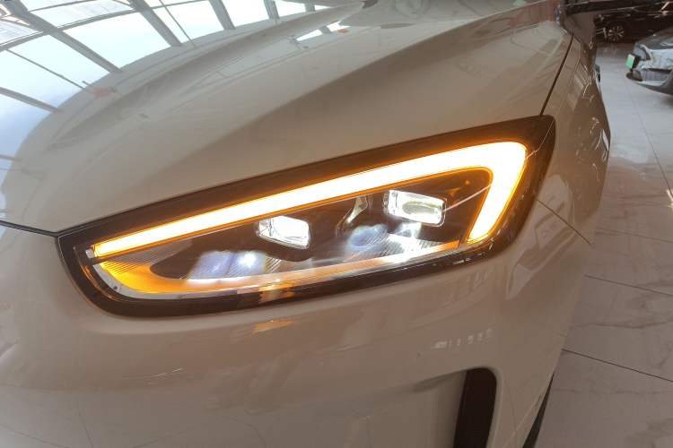 Used Hima AITO M5 2023 Pure Electric All-Wheel Drive Intelligent Driving Version Left Front Headlight