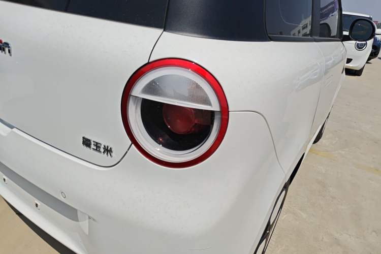 Used CHANGAN NEVO Lumin 2023 205km Xiangqin Version
