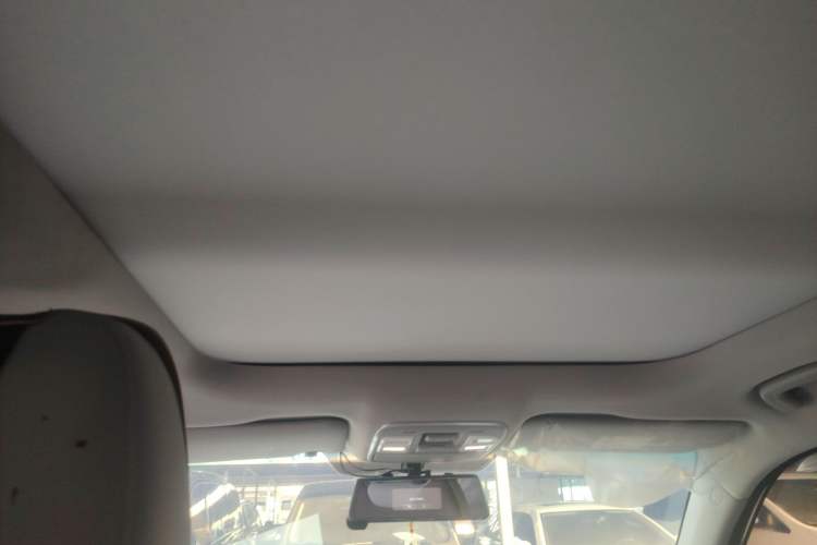 Used Geely Auto Emgrand X7 Sport 2022 1.8TD DCT Zhiya Trim Headliner