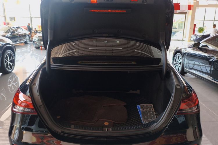 Used Mercedes-Benz E-Class 2023 Updated E 300 L Luxury Edition
