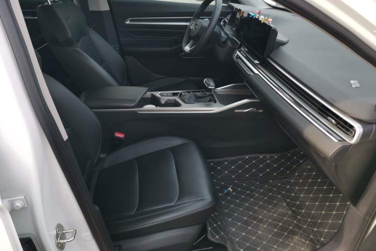 Used Geely Auto Emgrand 2022 4th Generation 1.5L CVT Luxury Model Right Front Seat