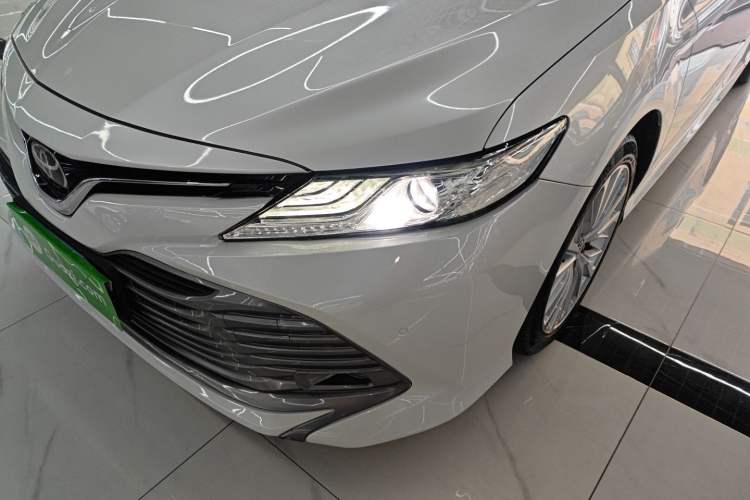 Used Toyota Camry 2018 2.5G Luxury Edition Left Front Headlight