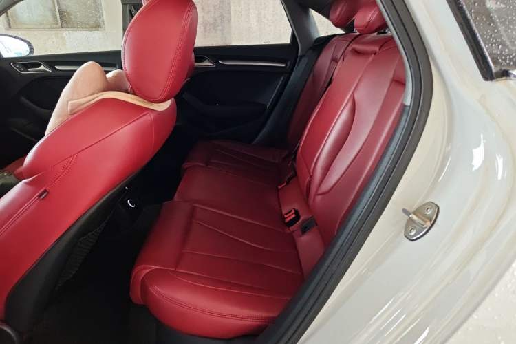 Used Audi A3 2020 Limousine 35 TFSI Sporty Version China VI Left Rear Seat