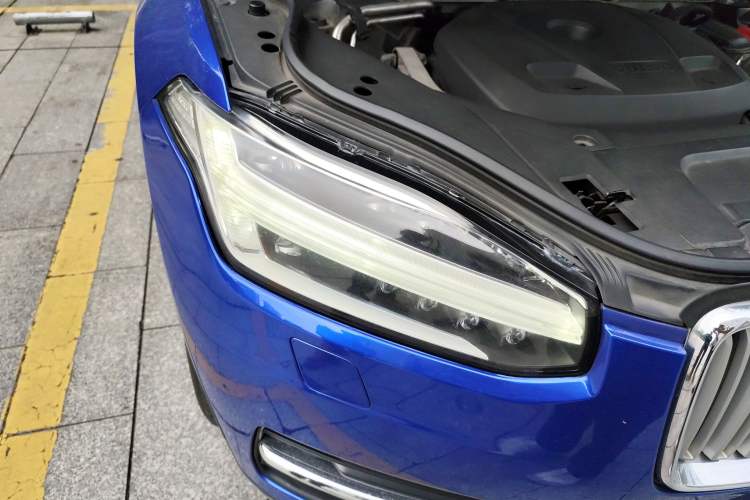 Used Volvo XC90 2015 T6 Zhiya Edition 7-seater Right Front Headlight