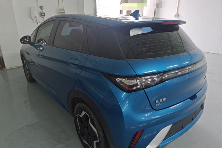 Used BYD Dolphin 2021 405 km Fashion Edition
