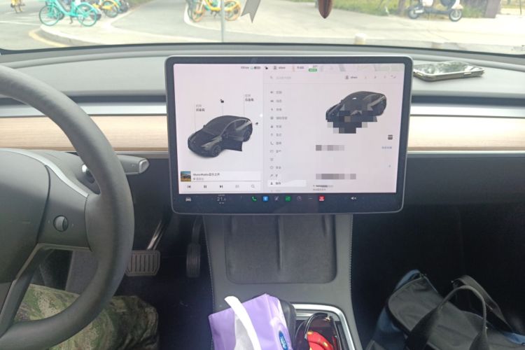 Used Tesla Model Y 2021 Long-Range All-Wheel-Drive Version 3D7
