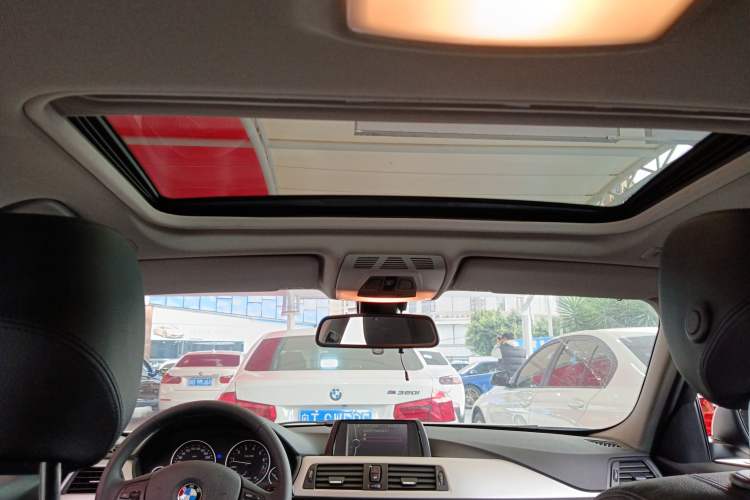 Used BMW 3 Series 2014 320i Sport Edition