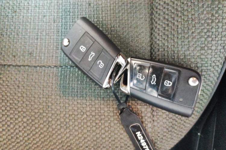 Used Volkswagen Tharu 2021 280TSI Two-Wheel Drive Trend Edition
