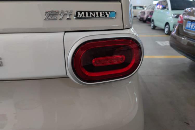 Used Wuling Hongguang MINIEV 2024 3rd Generation 215km Youth Edition