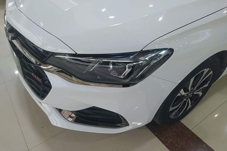 Used Chevrolet Monza 2019 RS 330T Automatic Comfort Edition China VI Standard
