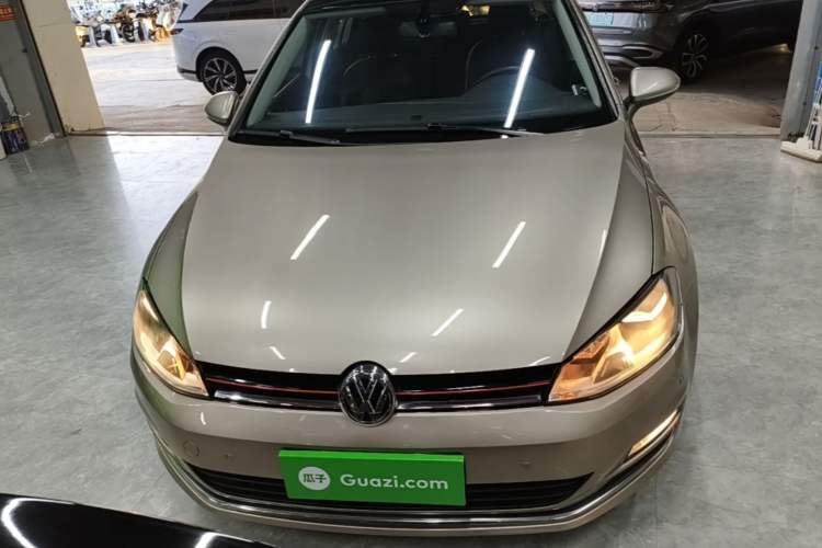 Used Volkswagen Golf 2015 1.4TSI Automatic Luxury Model Front