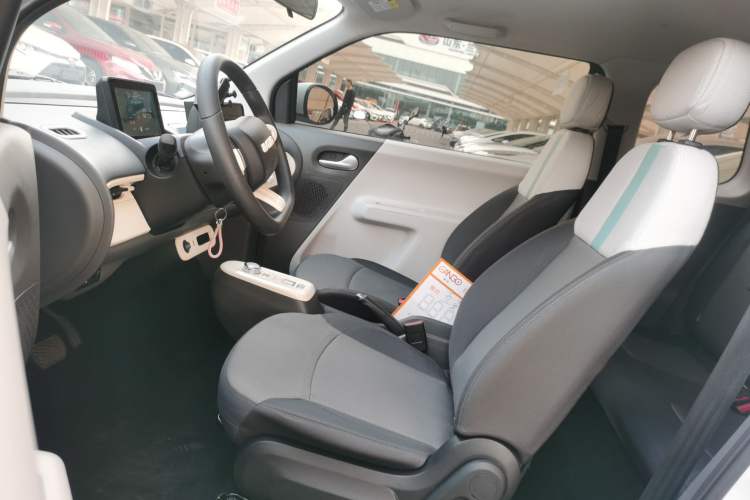 Used CHANGAN NEVO Lumin 2025 205km Refreshing Edition Left Front Seat