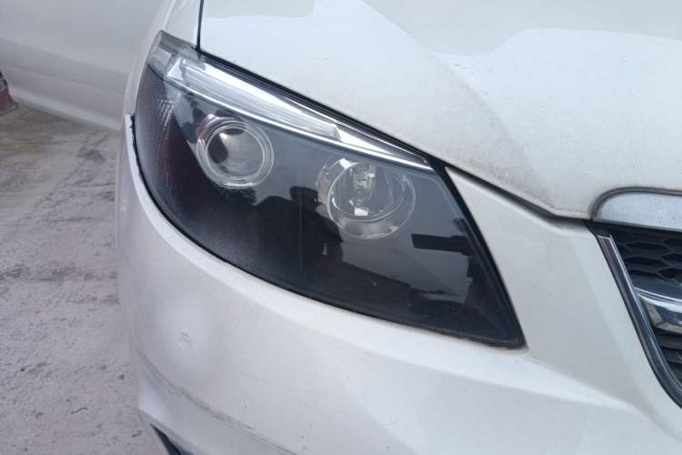 Used BYD S6 2014 2.0L Manual Luxury 5-Seater