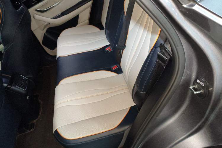 Used BYD Song PLUS New Energy 2024 HONOR Edition DM-i 150km Flagship PLUS