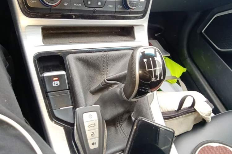 Used Geely Auto Emgrand GS 2019 1.4T Manual Ya Gear Lever