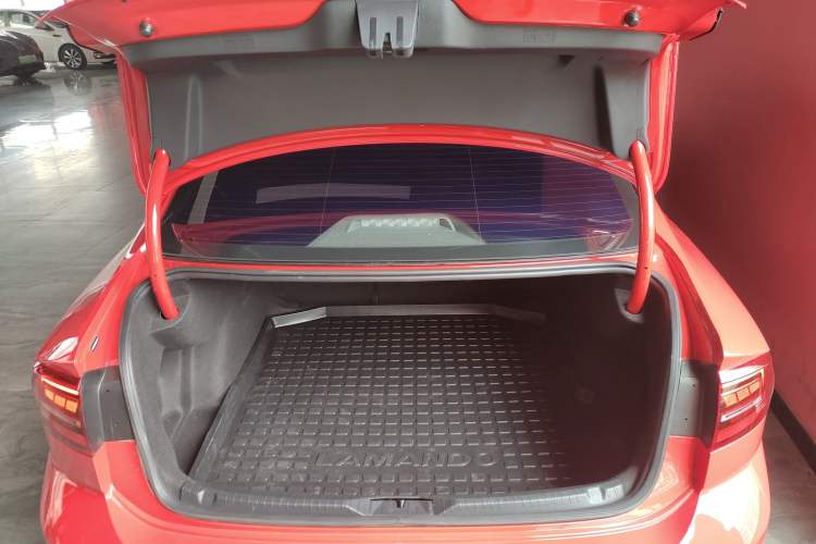 Used Volkswagen Lamando 2019 230TSI DSG Vision Edition China VI Standard