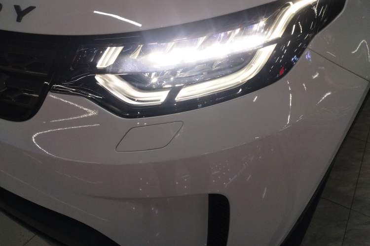 Used Land Rover Discovery 2019 3.0 SC V6 SE