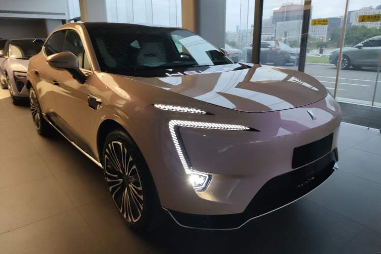 Used Avatr 11 2024 700 Three-Laser Four-Wheel Drive Recommended Version