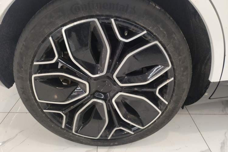 Used Avatr 11 2022 Ultra-Long Range Dual-Motor Luxury Edition 4 Seats
