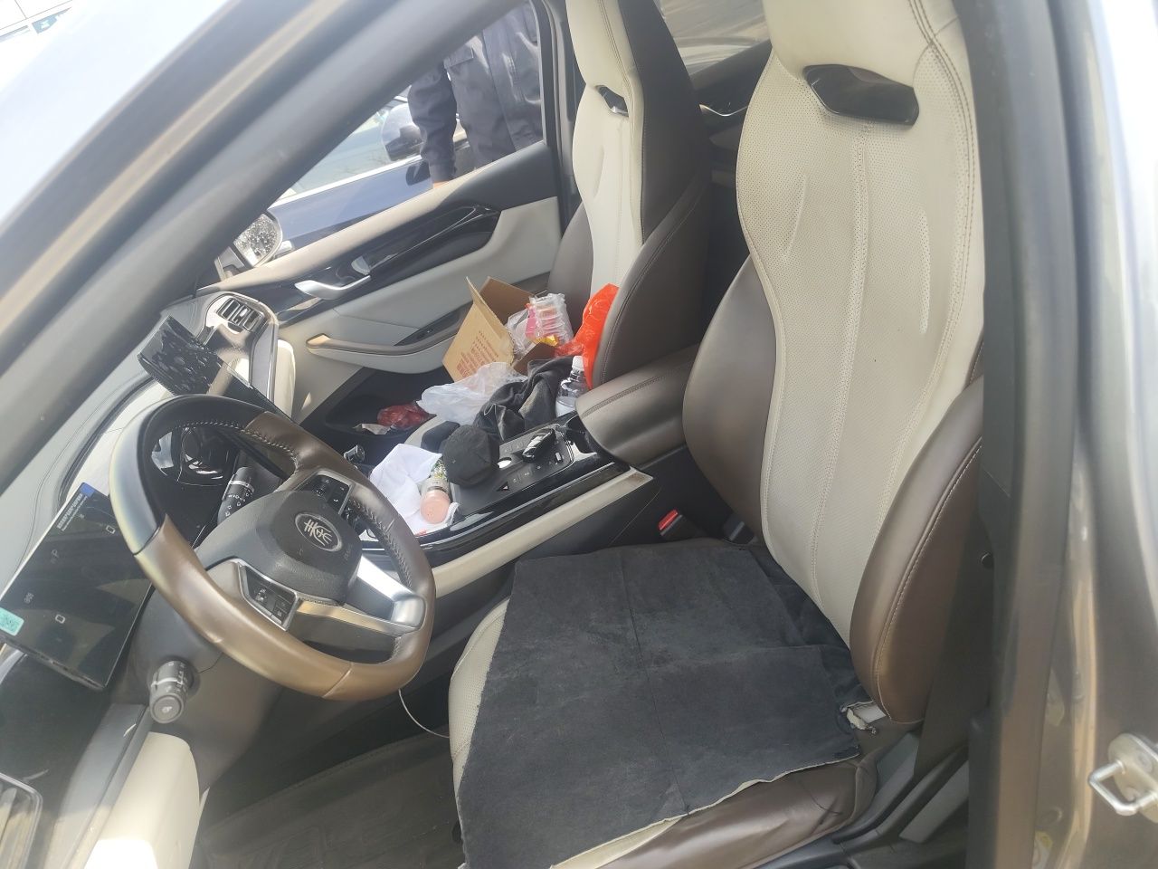 BYD Qin PLUS 2024 HONOR Edition DM-i 55KM Leading Model — снимка 15