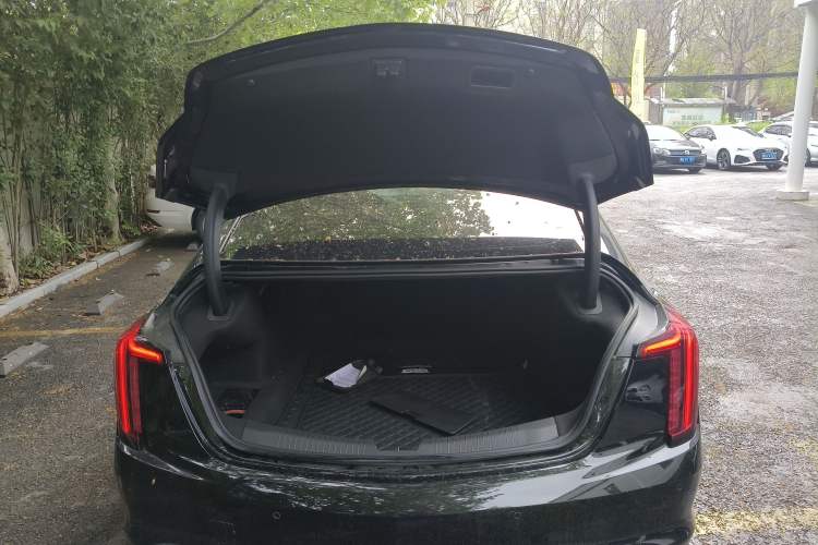 Used Cadillac CT5 2023 28T Luxury Edition (Standard Version) Trunk