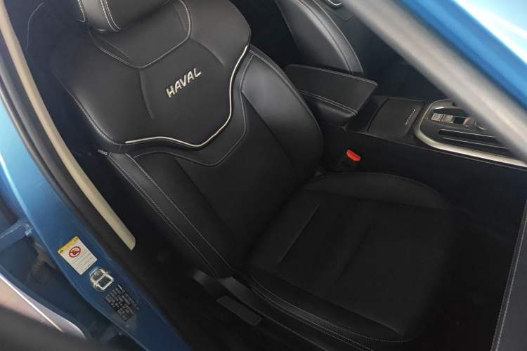 Used Haval JOLION 2021 1.5T Automatic Grand Three-Volume Version
