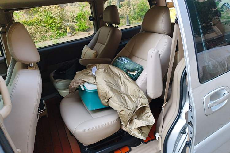 Used Buick GL8 2014 2.4L Classic Edition
