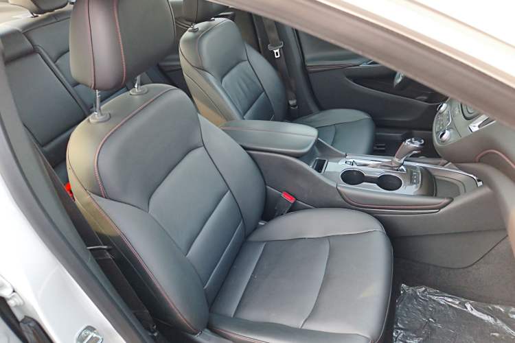 Used Chevrolet Malibu XL 2019 Redline 550T Automatic RuiLian Edition Right Front Seat