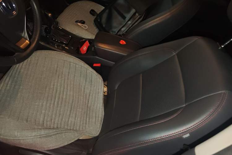 Used CHANGAN CS75 2017 Shangkui Edition 1.5T Automatic Fengyue Model Left Front Seat