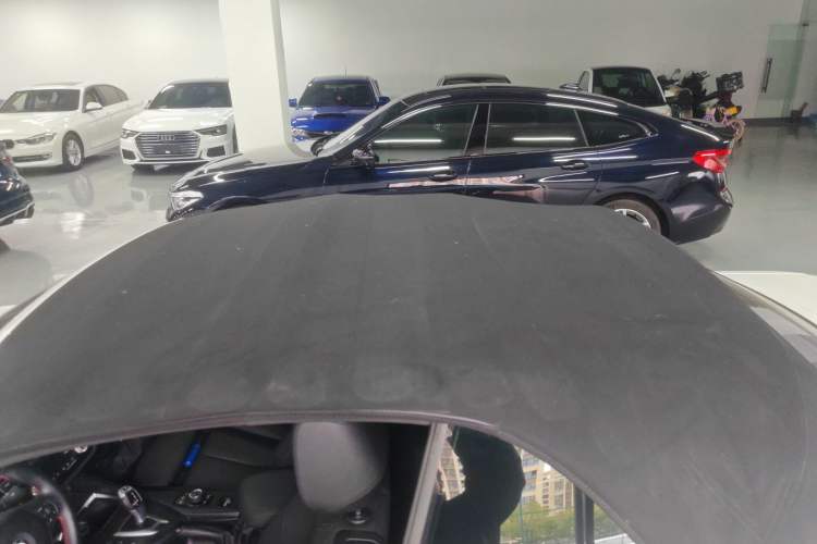 Used BMW 2 Series 2019 225i Convertible Coupe Sports Design Package