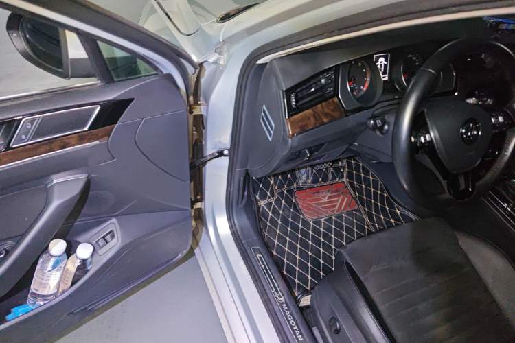 Used Volkswagen Magotan 2017 330TSI DSG Luxury Model