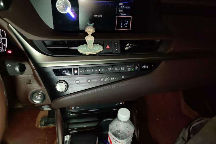 Used Lexus ES 2020 200 Excellence Edition