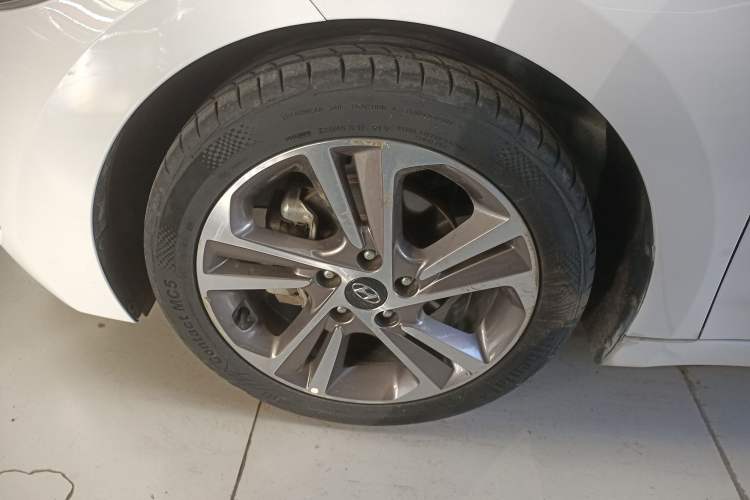 Used Hyundai Elantra (6th Generation / Lingdong) 2016 1.6L Automatic ZhiXuan – Elite Version