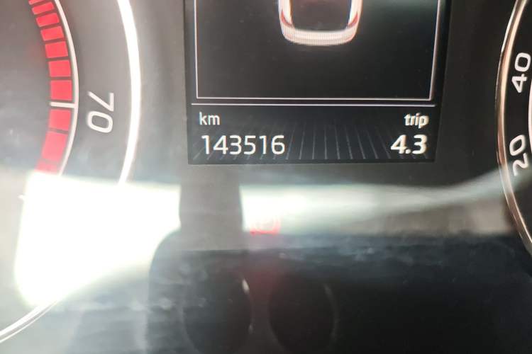 Used Skoda Superb 2016 TSI330 DSG Innovation Edition
