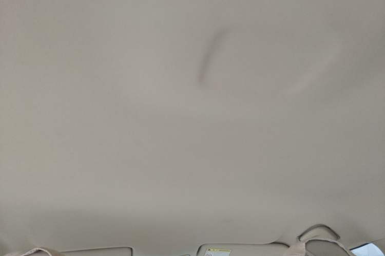 Used Roewe 350 2014 1.5L Automatic Xunda Edition
