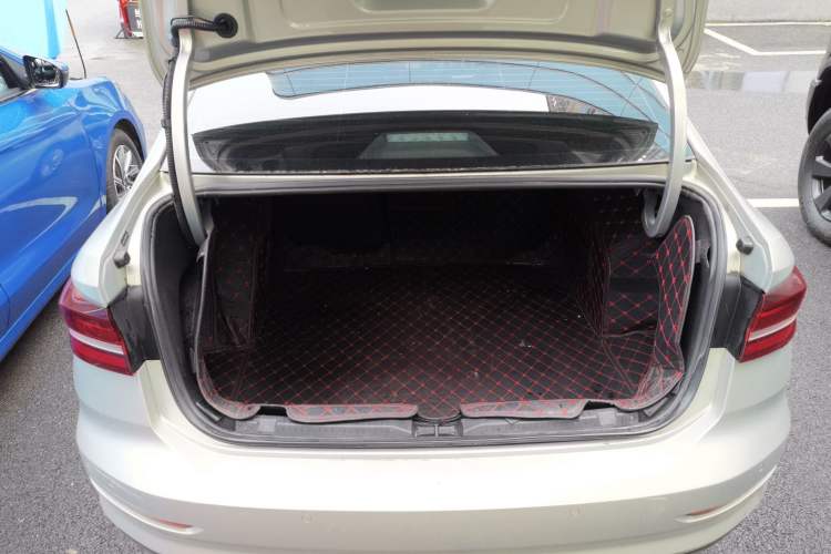 Used Volkswagen Lavida 2021 280TSI DSG Comfort Edition Trunk