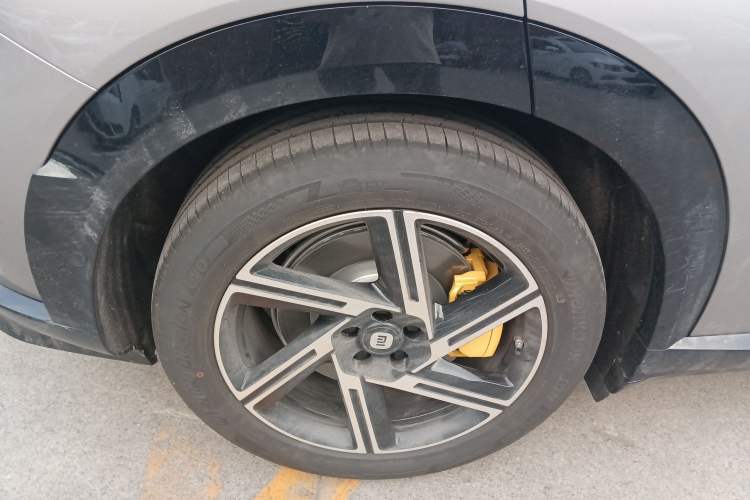 Used Xiaomi Auto YU7 2025 Ultra-Long Range Rear-Wheel Drive Version
