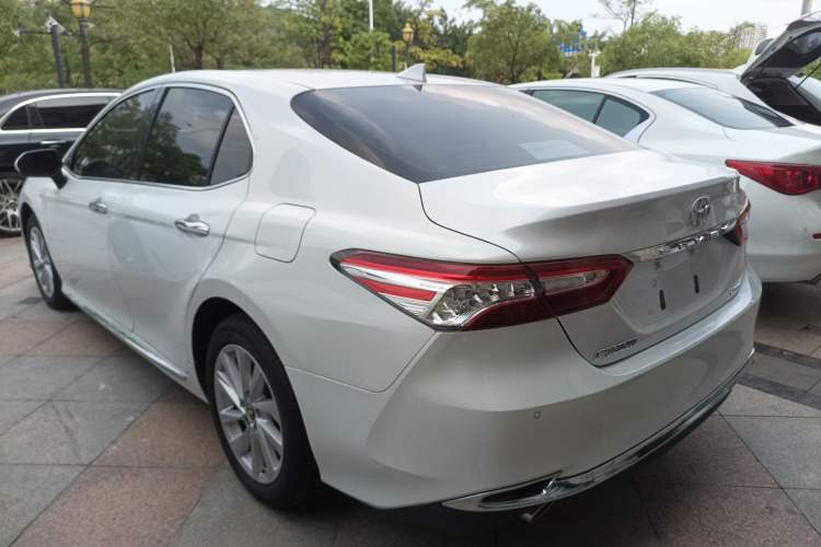 Used Toyota Camry 2023 2.0G Luxury Edition