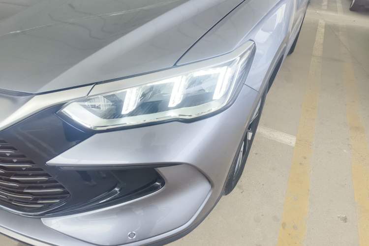 Used BYD Song Pro New Energy 2024 HONOR Edition DM-i 71KM Navigation Model Left Front Headlight