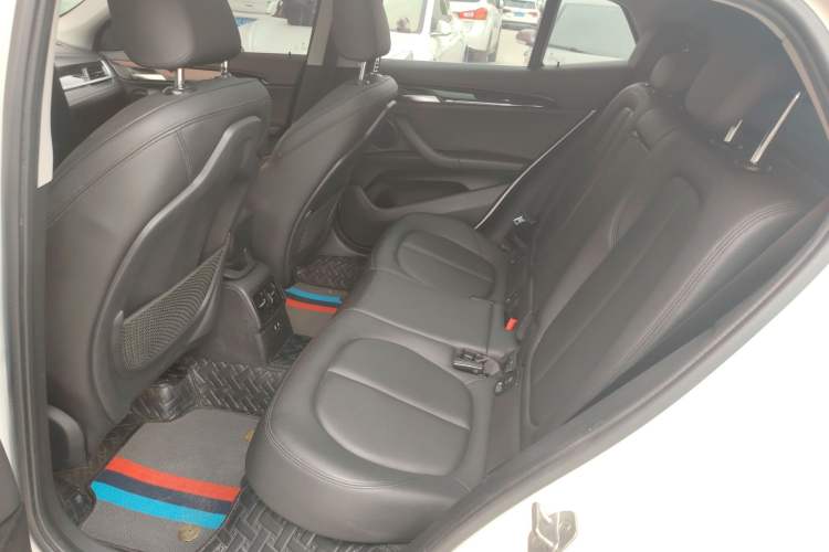 Used BMW X2 2019 sDrive25i Leading Edition M Sport Package China VI Left Rear Seat