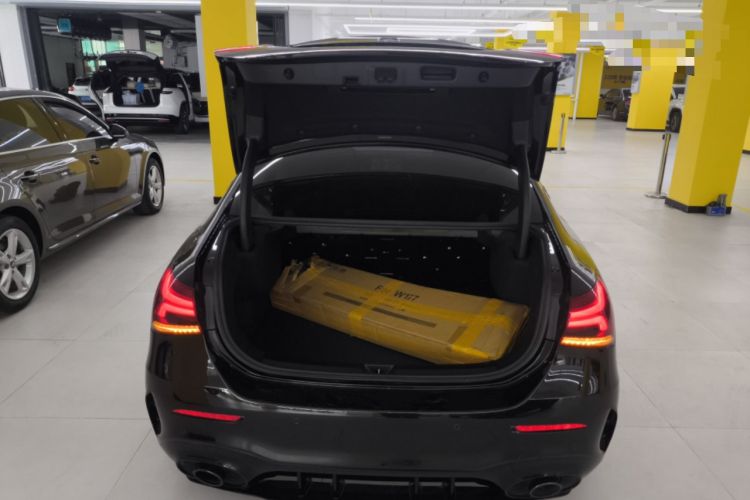 Used Mercedes-Benz A AMG 2020 AMG A 35 L 4MATIC
