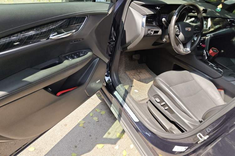 Used Cadillac XT6 2021 2.0T 7-Seater Four-Wheel Drive Luxury Version