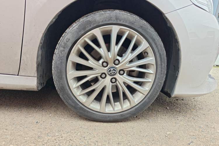 Used Toyota Camry 2019 2.5G Luxury Edition China VI Standard Right Front Wheel Hub