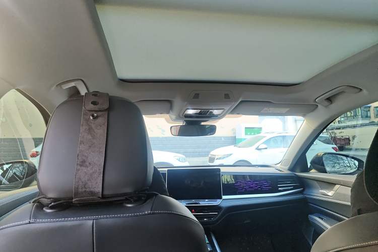 Used Volkswagen Passat 2025 Pro 380TSI Starry Dragon Edition