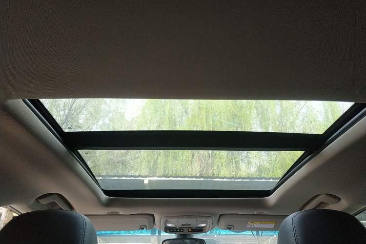 Used Cadillac XTS 2018 28T Elite Edition Headliner